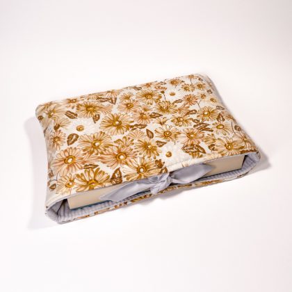 Book Sleeve VINTAGE Margaret