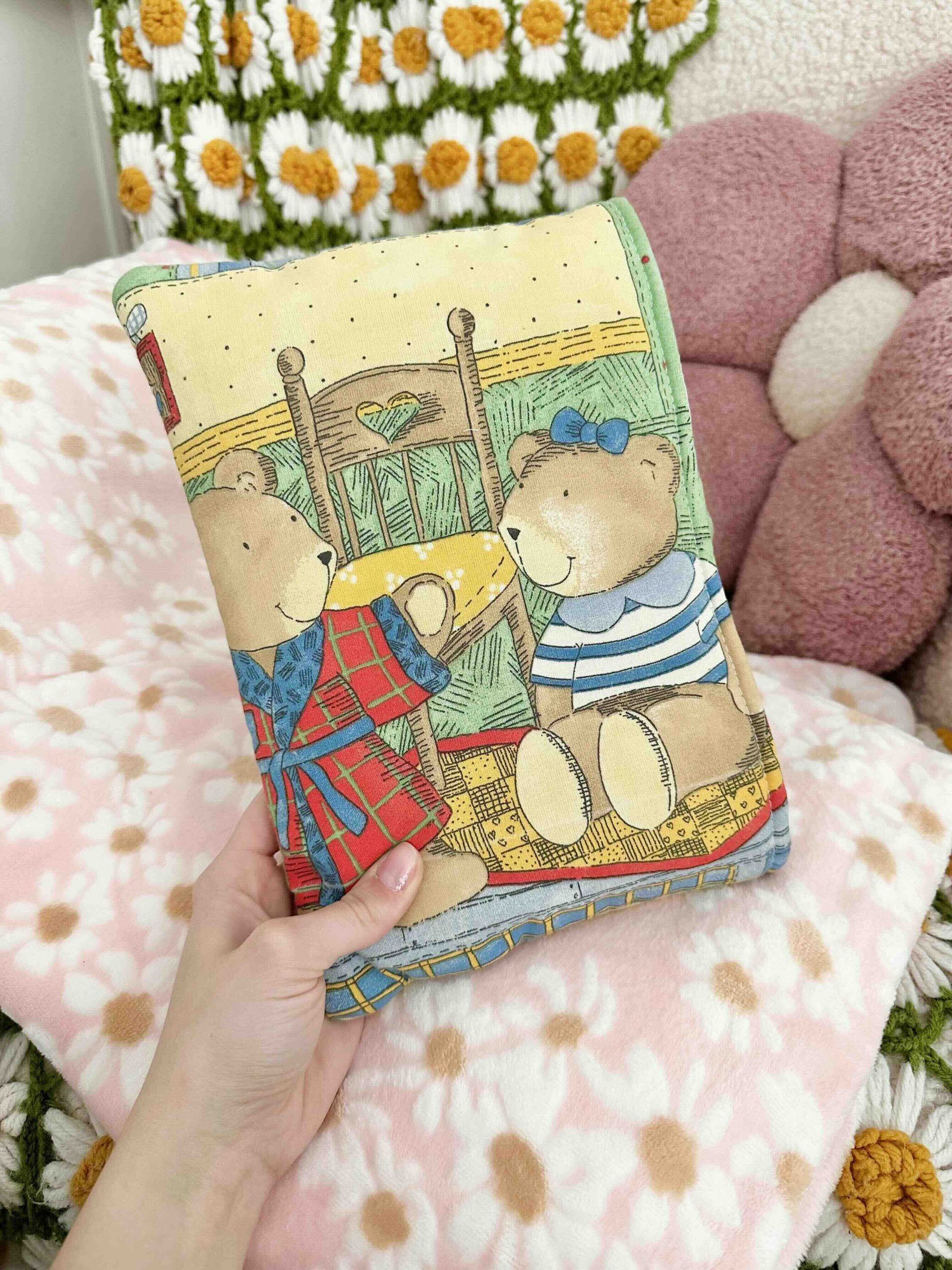Book Sleeve VINTAGE Bear