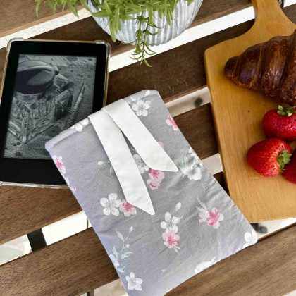 Czytnik Sleeve VINTAGE Blush Blossom