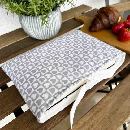 Book Sleeve VINTAGE Chess Hearts