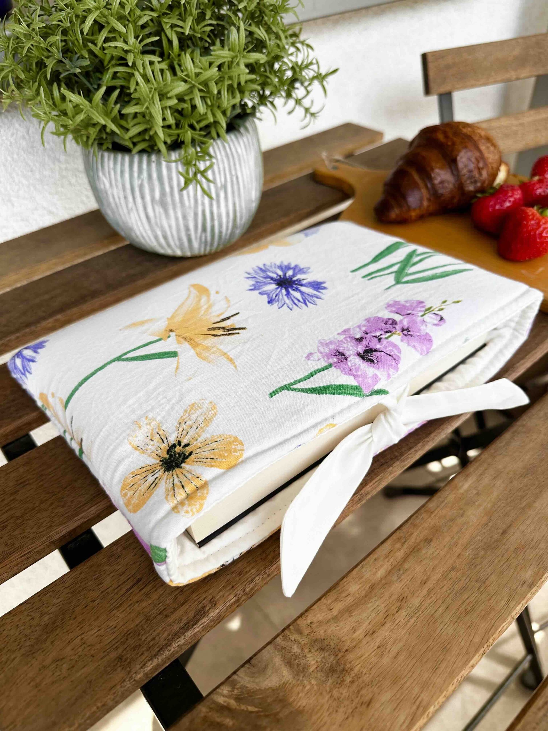 Book Sleeve VINTAGE Botanical